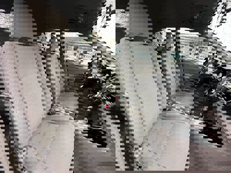 Used 2013 Honda Insight image 13