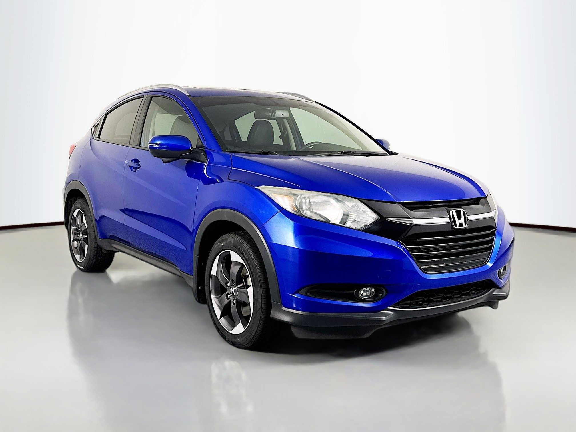 Certified 2018 Honda HR-V EX-L image 3