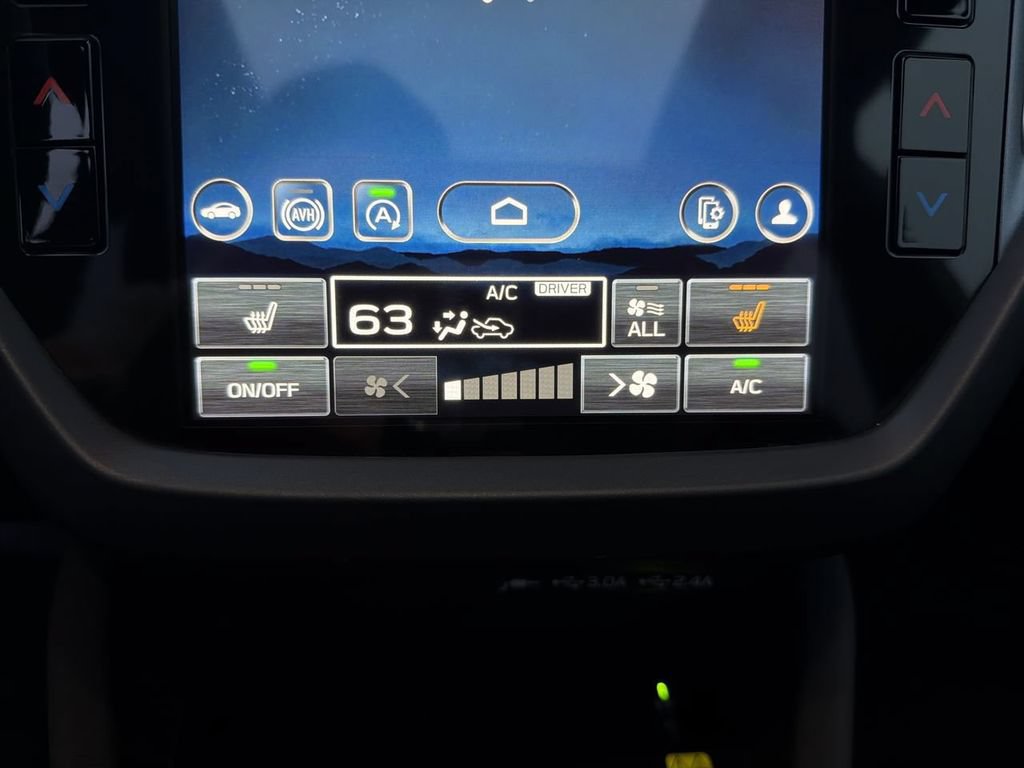 Used 2025 Subaru Forester Limited AWD/4WD image 21
