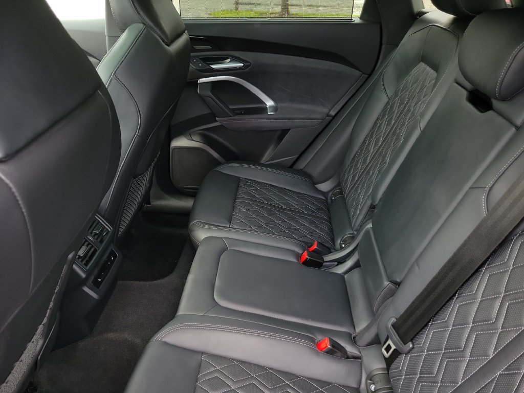 Certified 2025 Audi SQ5 Prestige w/ Prestige Package AWD/4WD image 25