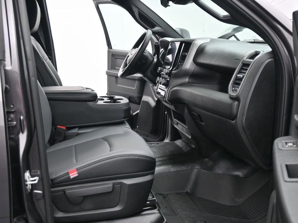 New 2026 RAM 2500 Tradesman w/ Chrome Appearance Group image 13