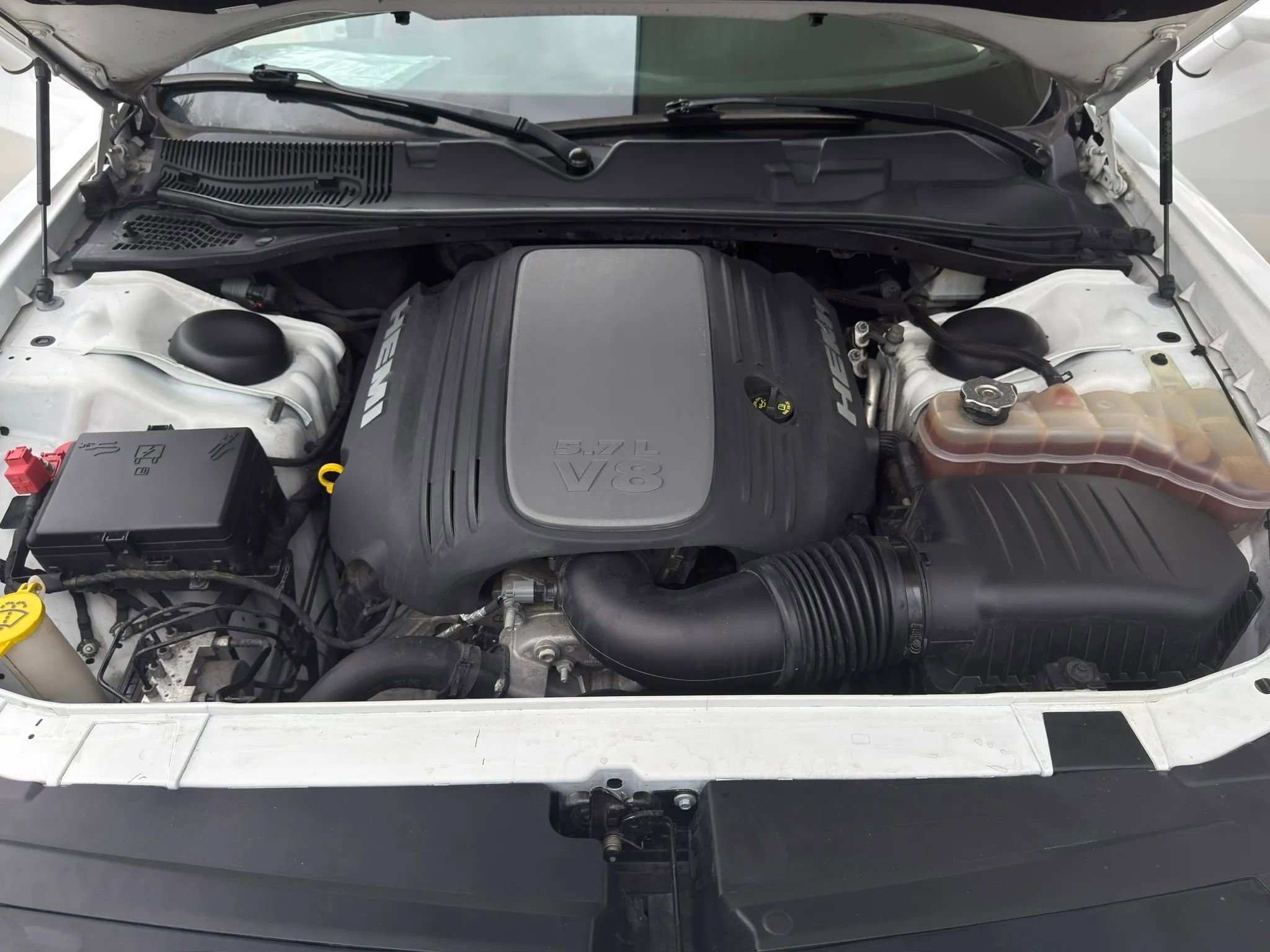 Used 2019 Dodge Challenger R/T w/ Plus Package RWD image 20