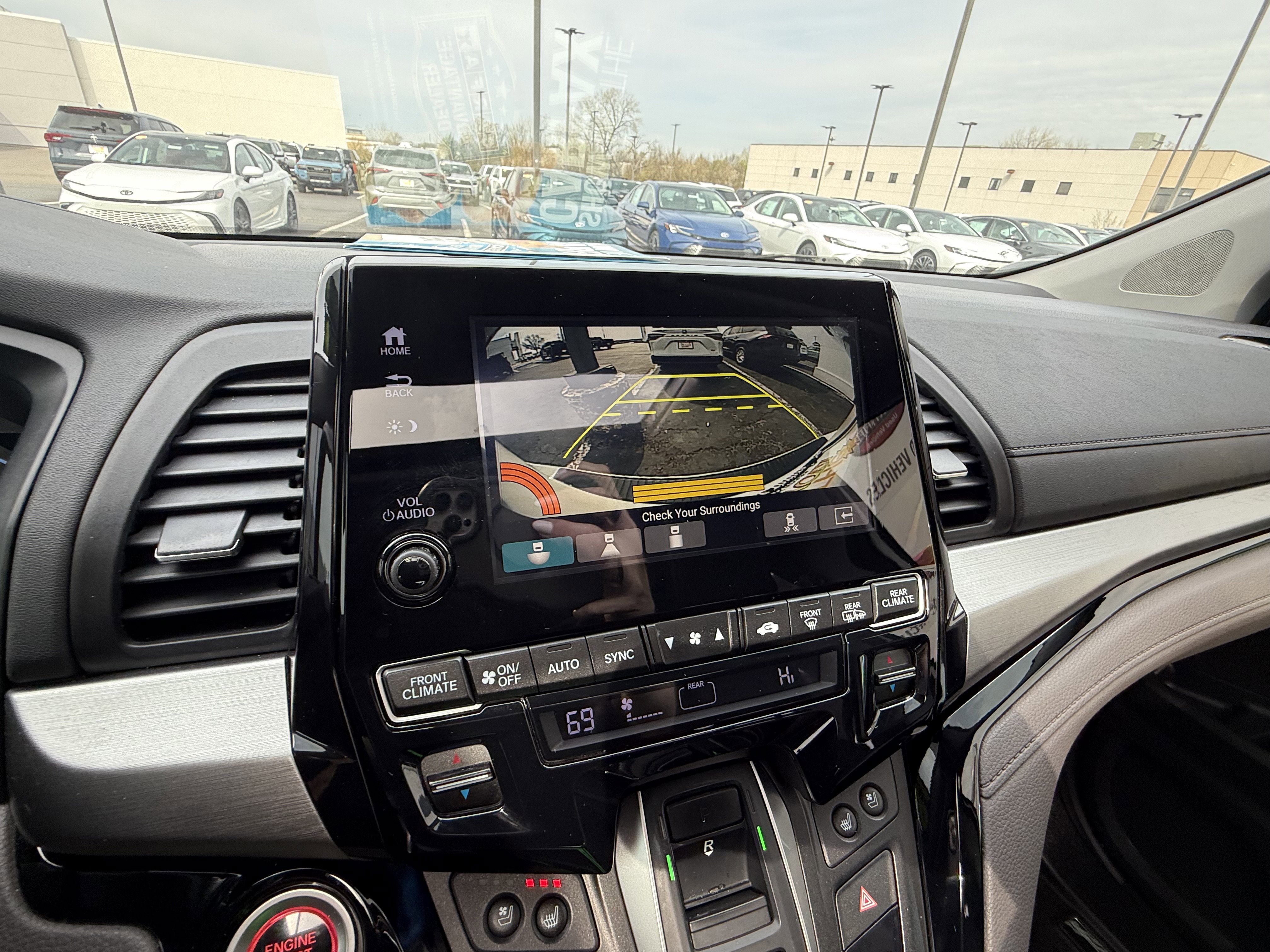 Used 2018 Honda Odyssey Elite image 49