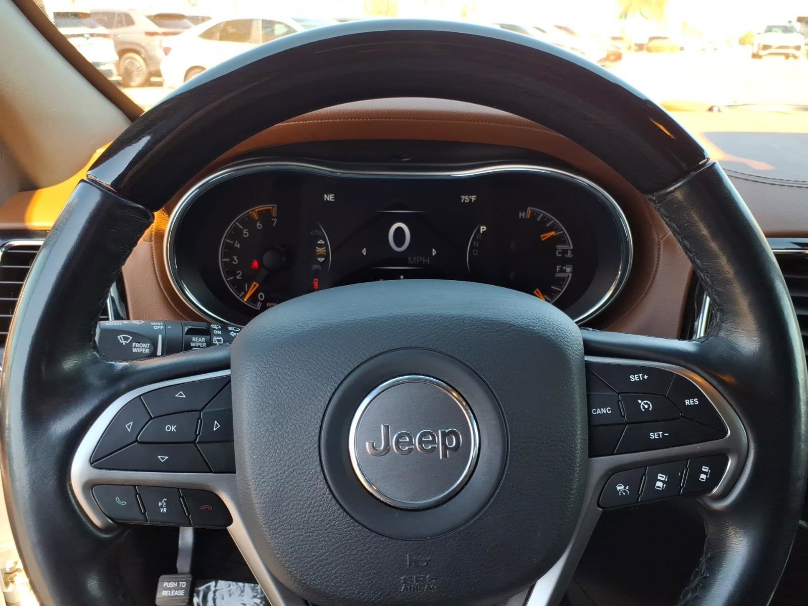 Used 2020 Jeep Grand Cherokee Overland image 27