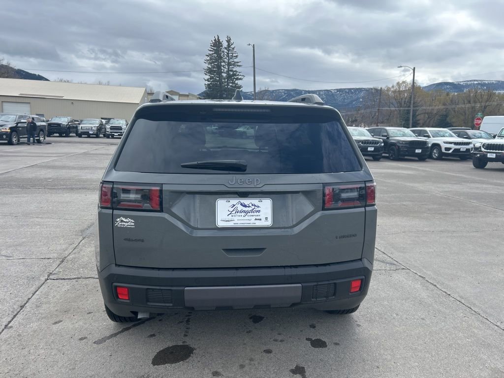 New 2026 Jeep Cherokee Laredo image 4