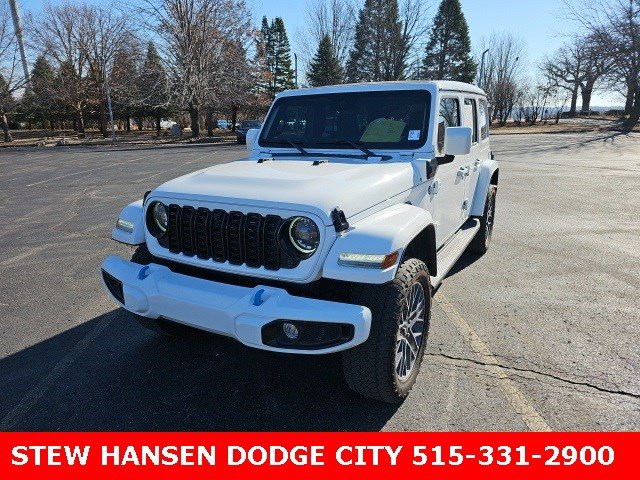 Used 2024 Jeep Wrangler High Altitude image 2