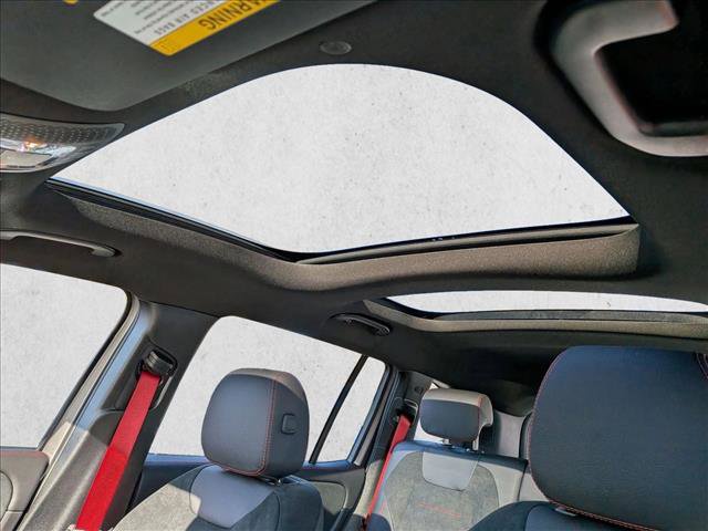 New 2026 Mercedes-Benz GLB 35 AMG 4MATIC image 15