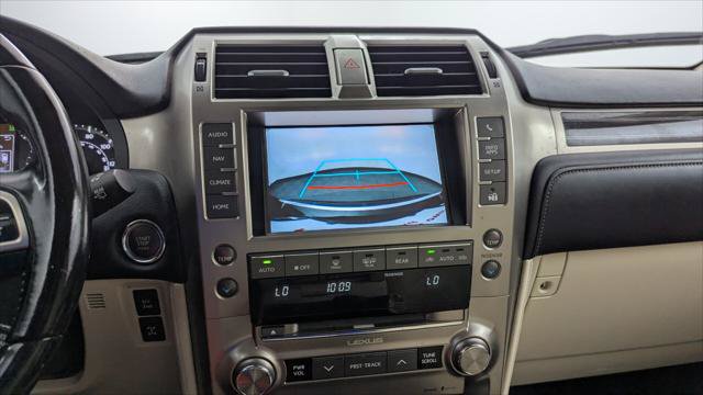 Used 2020 Lexus GX 460 Premium w/ Premium Package AWD/4WD image 28