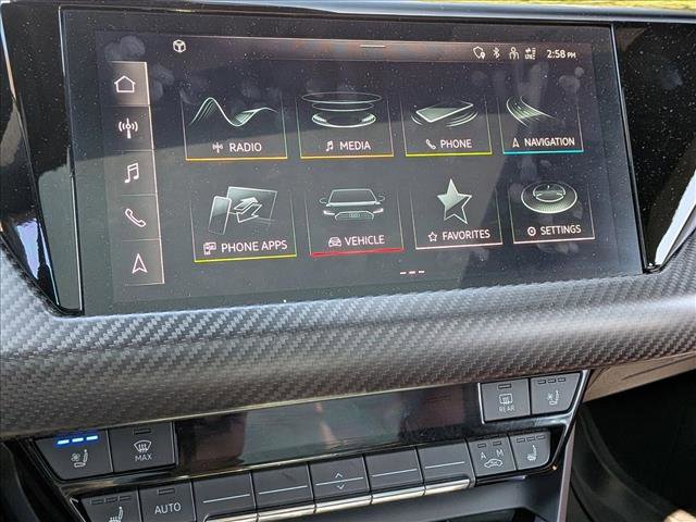 Used 2022 Audi e-tron GT Prestige AWD/4WD image 11