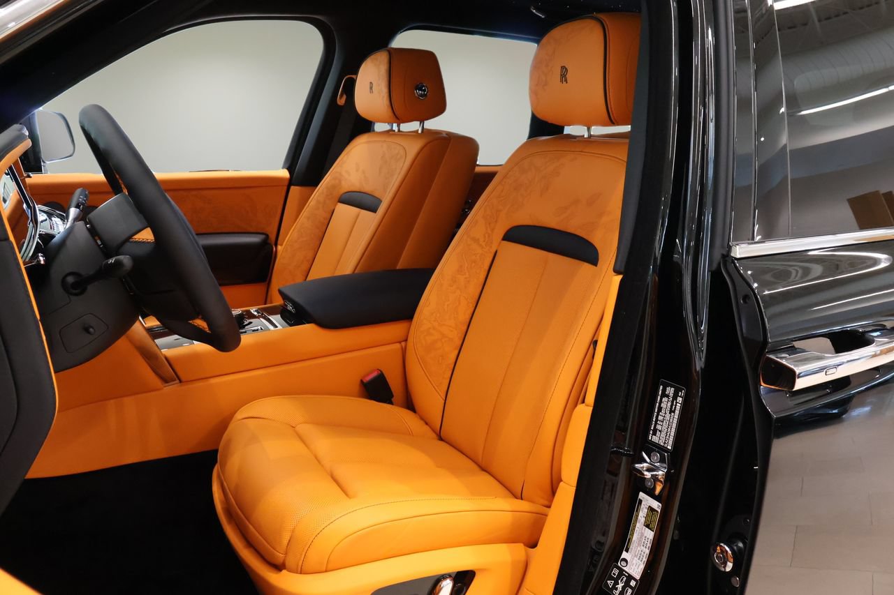 New 2026 Rolls-Royce Cullinan AWD/4WD image 18