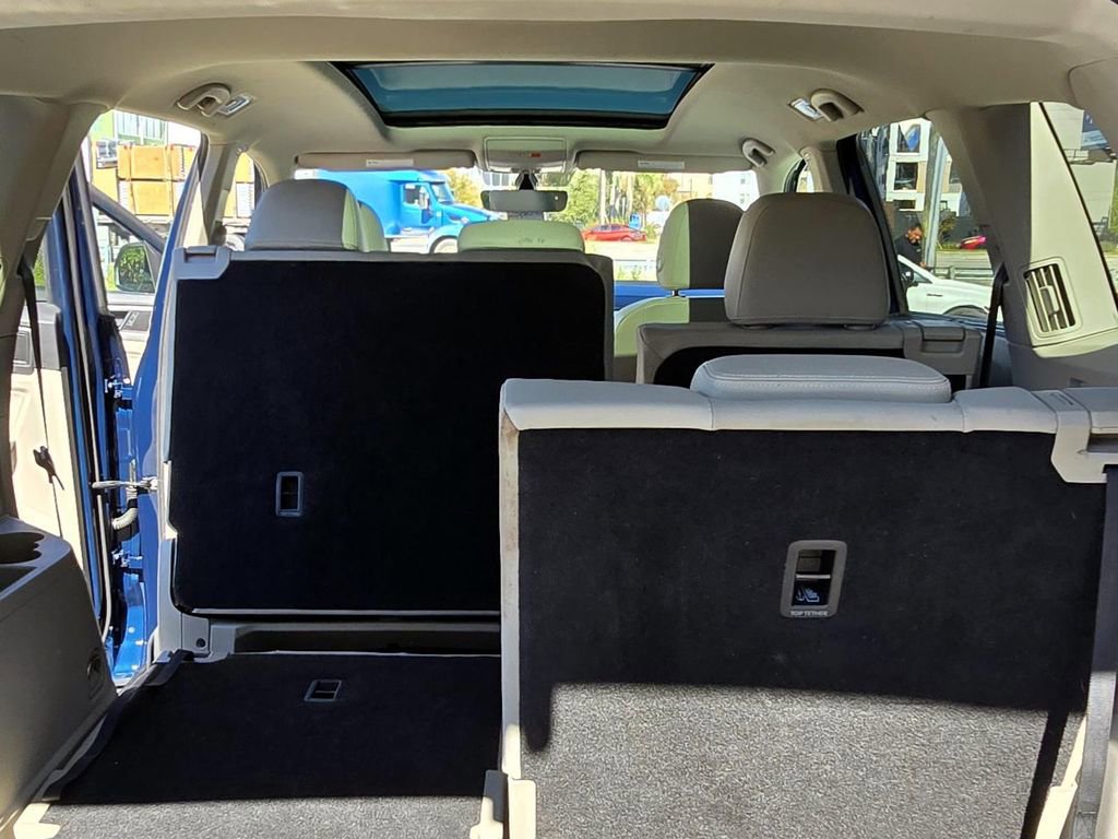 Used 2023 Volkswagen Atlas SE w/ Panoramic Sunroof Package image 31