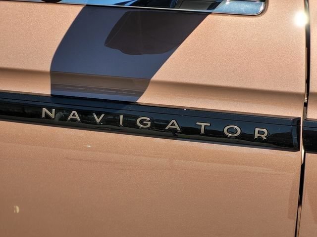 New 2026 Lincoln Navigator L Black Label AWD/4WD image 50