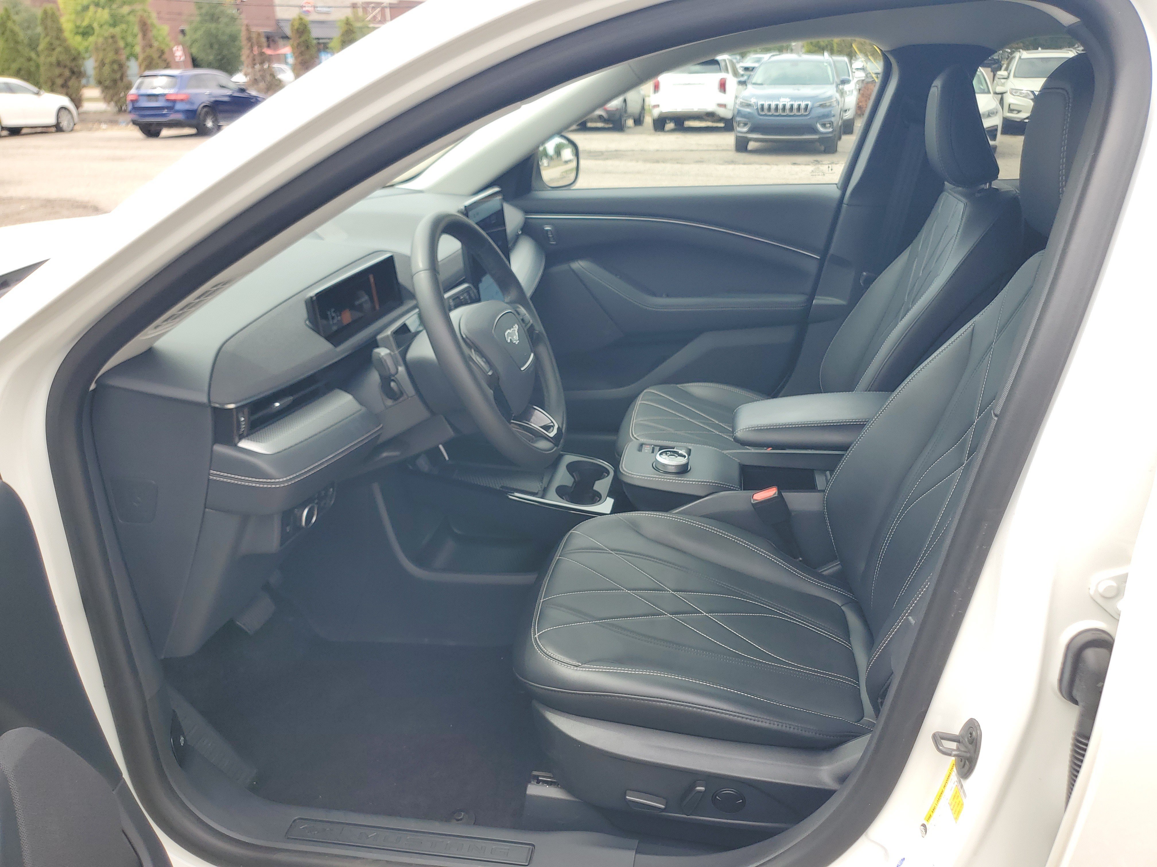 Used 2023 Ford Mustang Mach-E Select AWD/4WD image 12