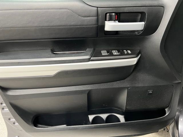 Used 2017 Toyota Tundra Limited w/ Limited Premium Package image 19