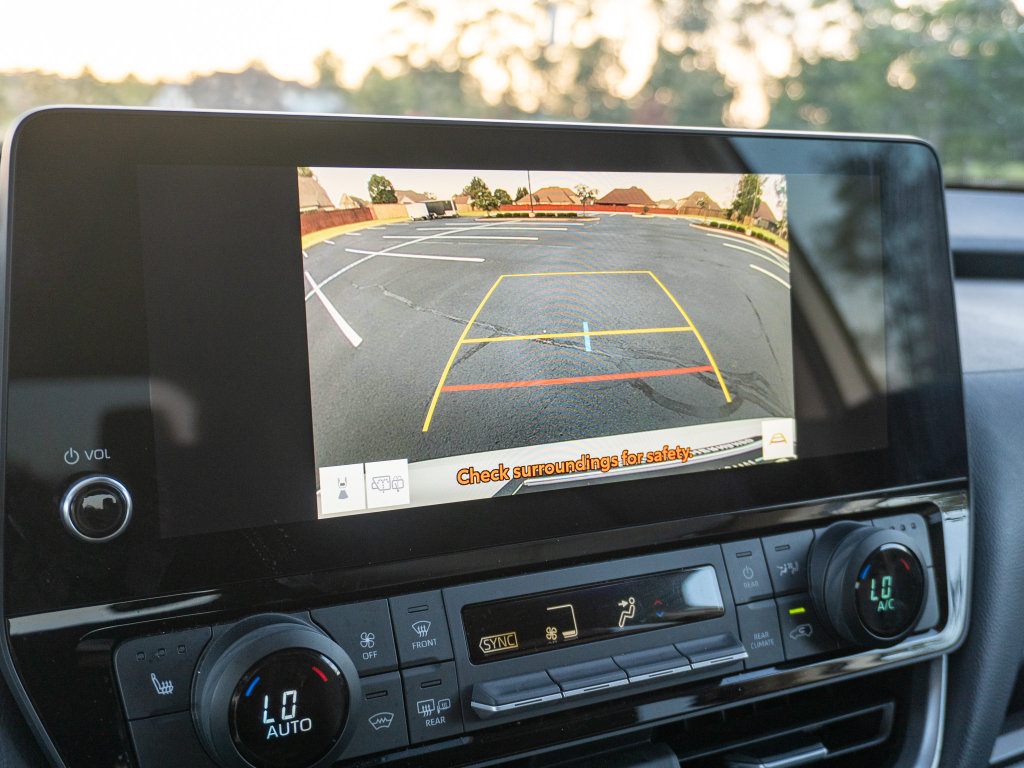 Used 2025 Toyota Grand Highlander AWD image 24