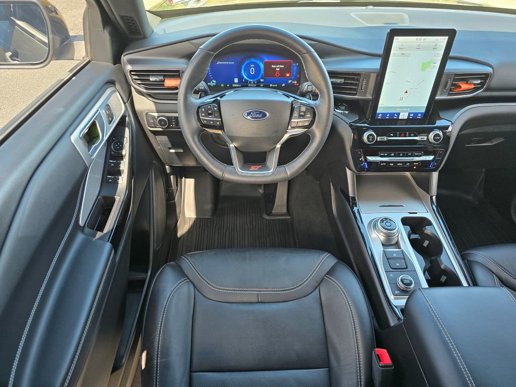Used 2023 Ford Explorer ST w/ Equipment Group 401A AWD/4WD image 34