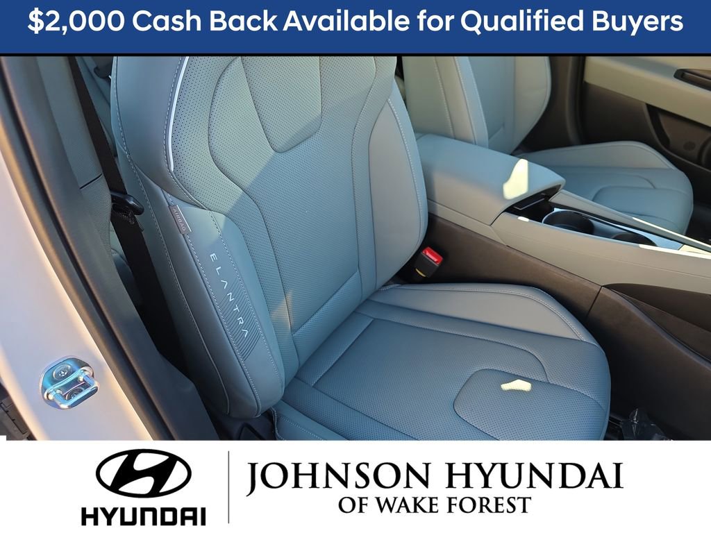 New 2026 Hyundai Elantra Limited image 19
