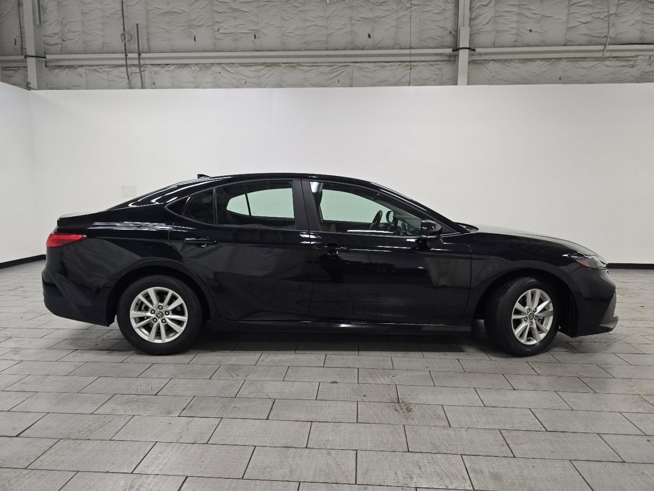 Certified 2025 Toyota Camry LE image 14