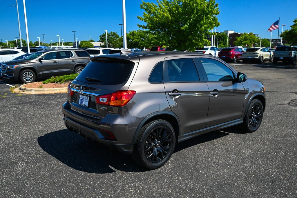 Used 2018 Mitsubishi Outlander Sport LE FWD image 5
