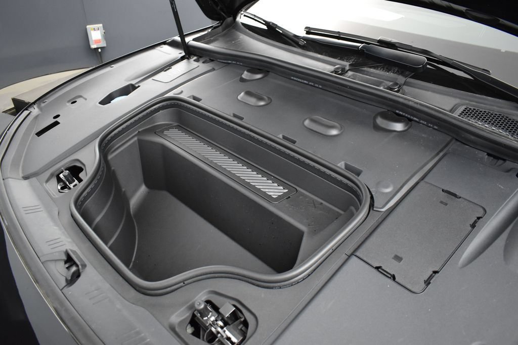 New 2027 Audi A6 e-tron Premium RWD image 20