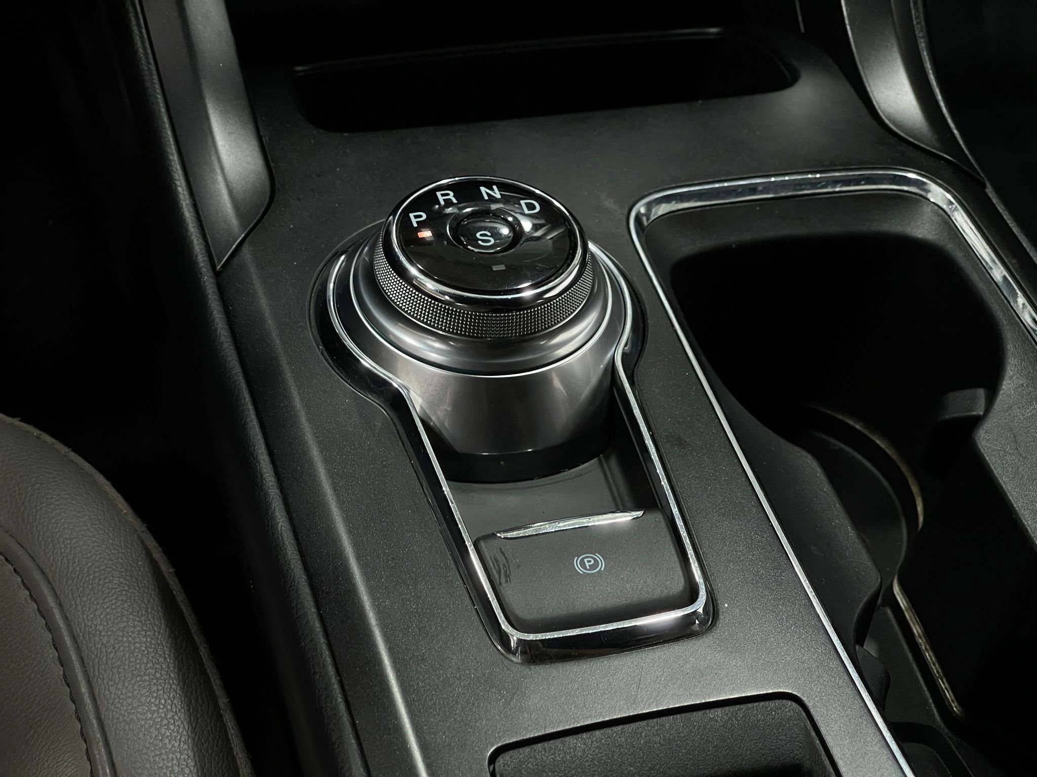 Used 2017 Ford Fusion Sport w/ Equipment Group 401A image 27