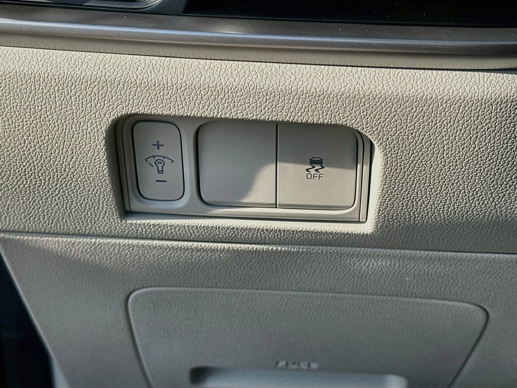 New 2026 Kia Sorento S FWD image 10