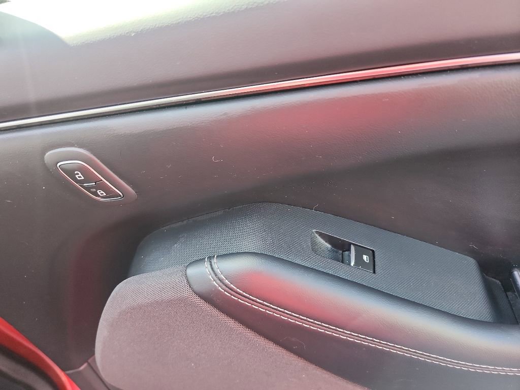 Used 2022 Ford Mustang Mach-E Select image 48