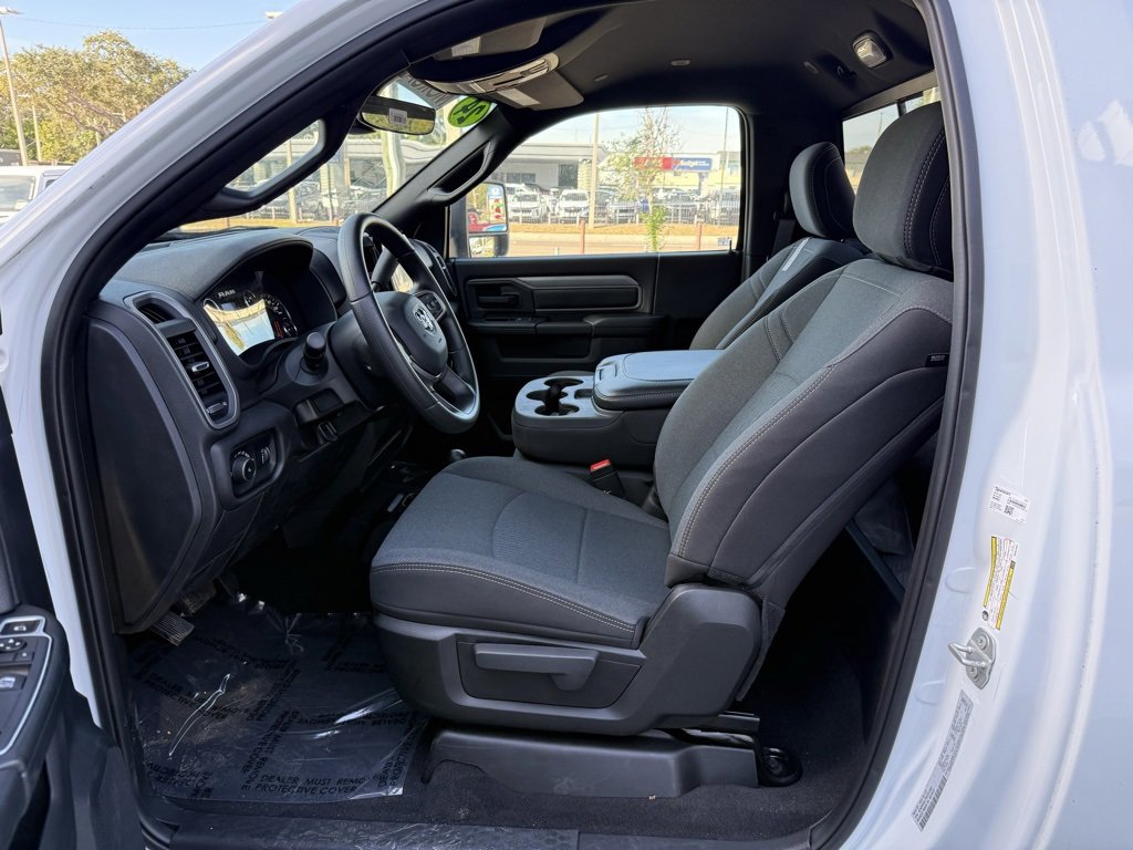 Used 2024 RAM 3500 Tradesman image 16