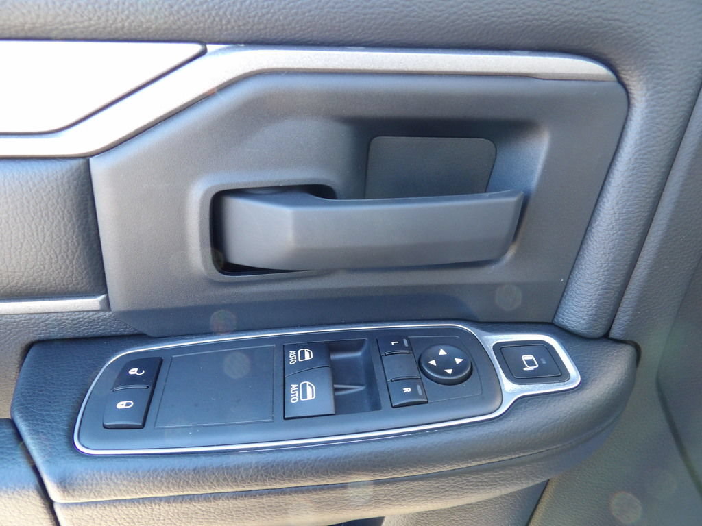 Used 2024 RAM 2500 Tradesman w/ Protection Group AWD/4WD image 15