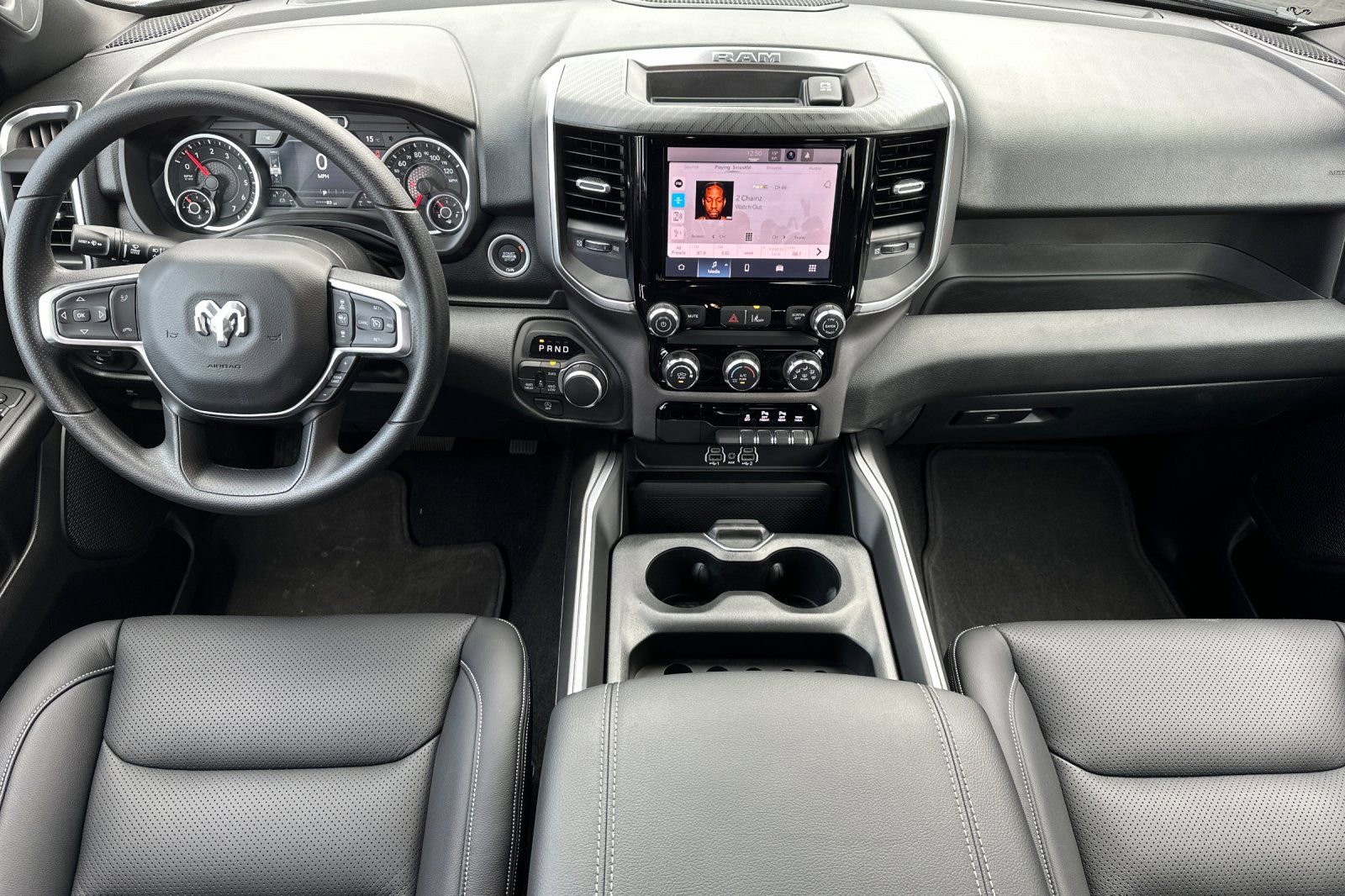 New 2026 RAM 1500 Express AWD/4WD image 16
