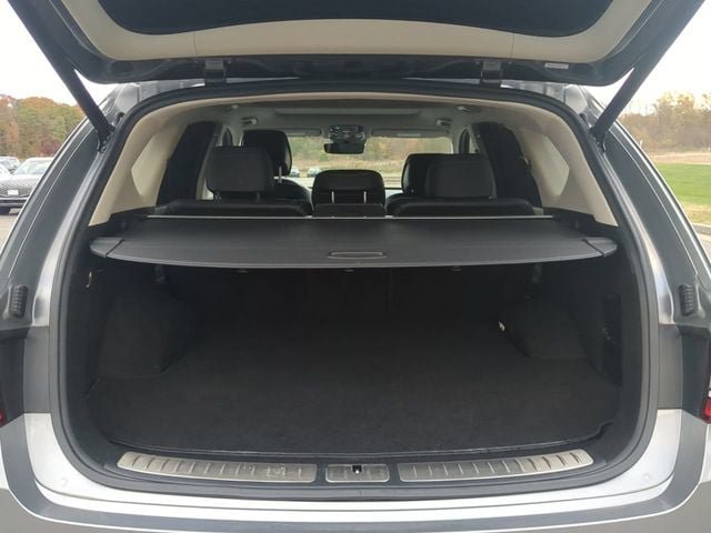 Used 2024 Genesis GV80 3.5T AWD/4WD image 12