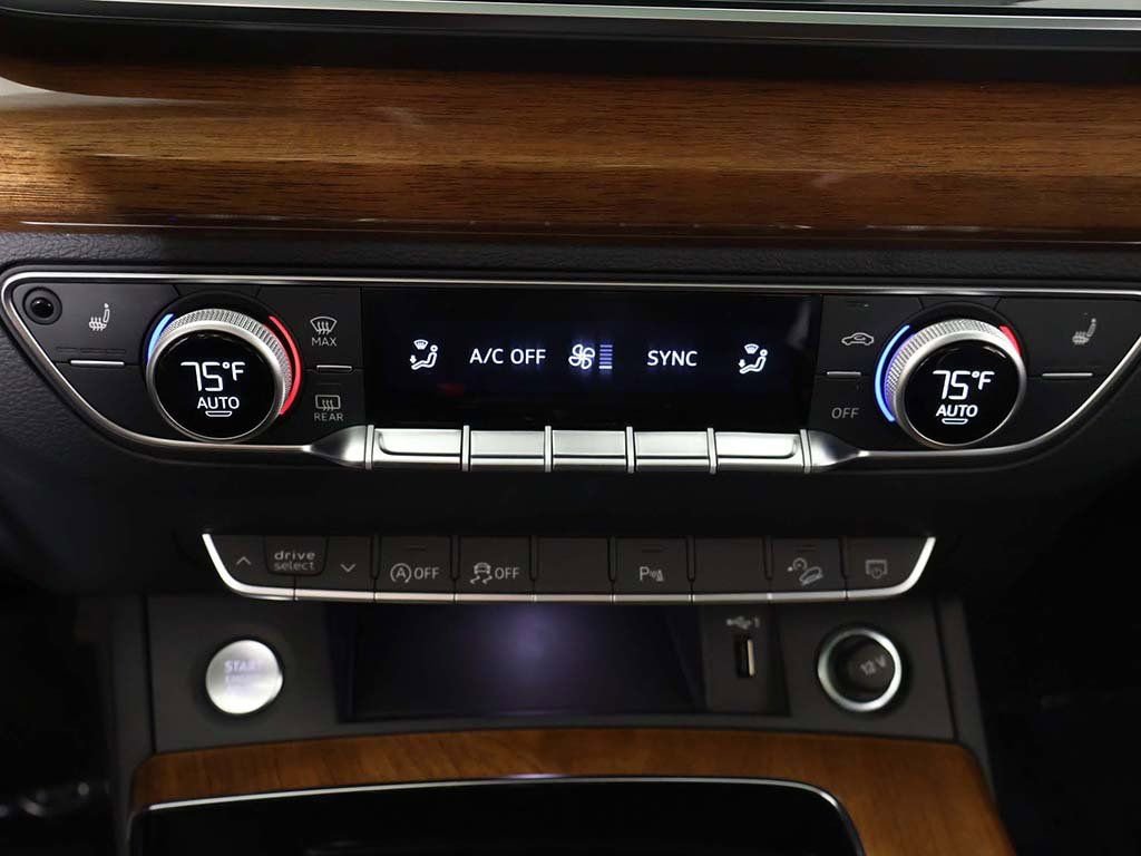 Used 2023 Audi Q5 2.0T Premium w/ Convenience Package image 50