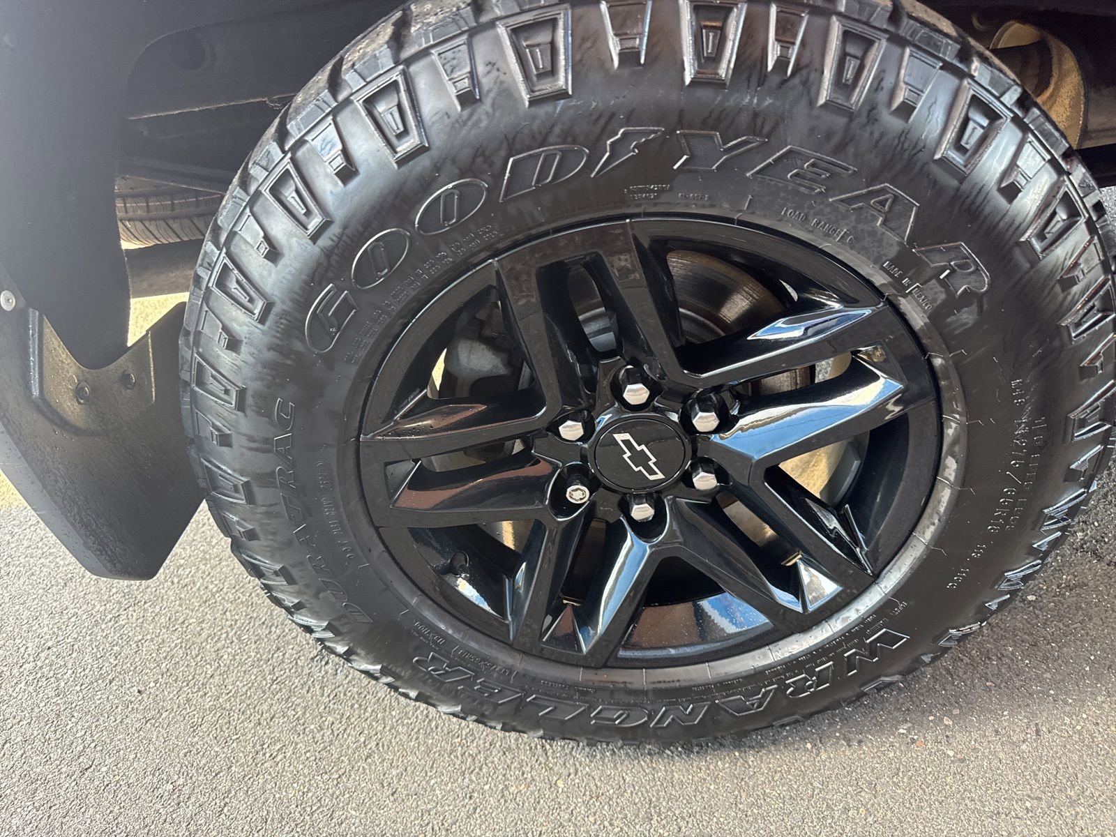 Used 2022 Chevrolet Silverado 1500 LT Trail Boss w/ Convenience Package II image 13