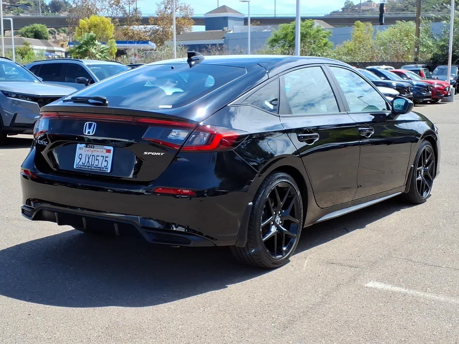 Used 2024 Honda Civic Sport image 4