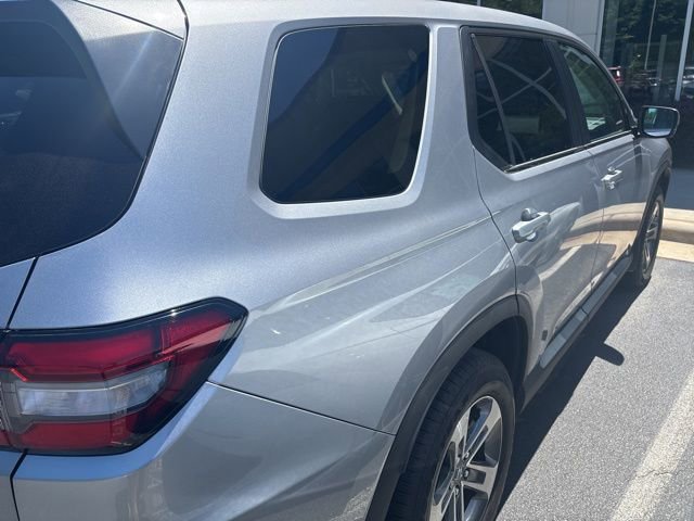 Used 2024 Honda Pilot EX-L image 13
