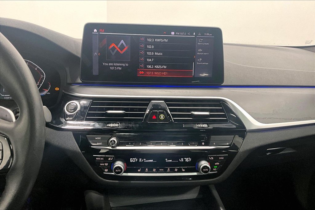 Used 2023 BMW 530i xDrive AWD/4WD image 23
