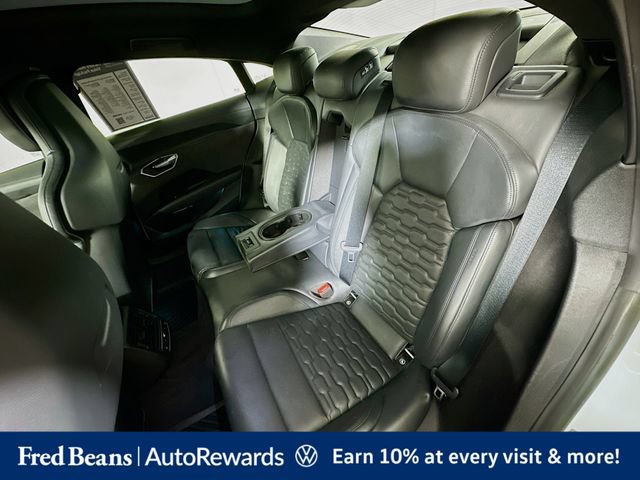 Used 2023 Audi e-tron GT Premium Plus w/ Performance Package AWD/4WD image 32