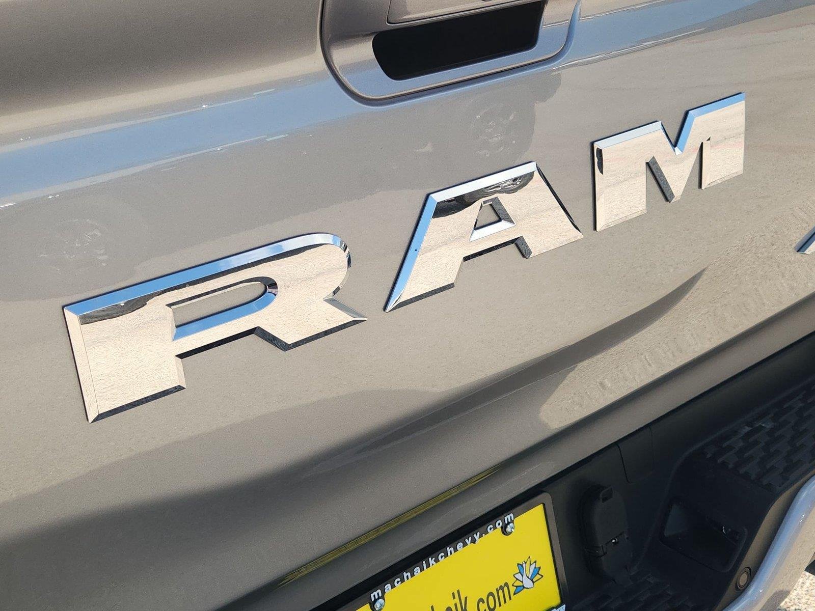 Used 2025 RAM 1500 Lone Star AWD/4WD image 3
