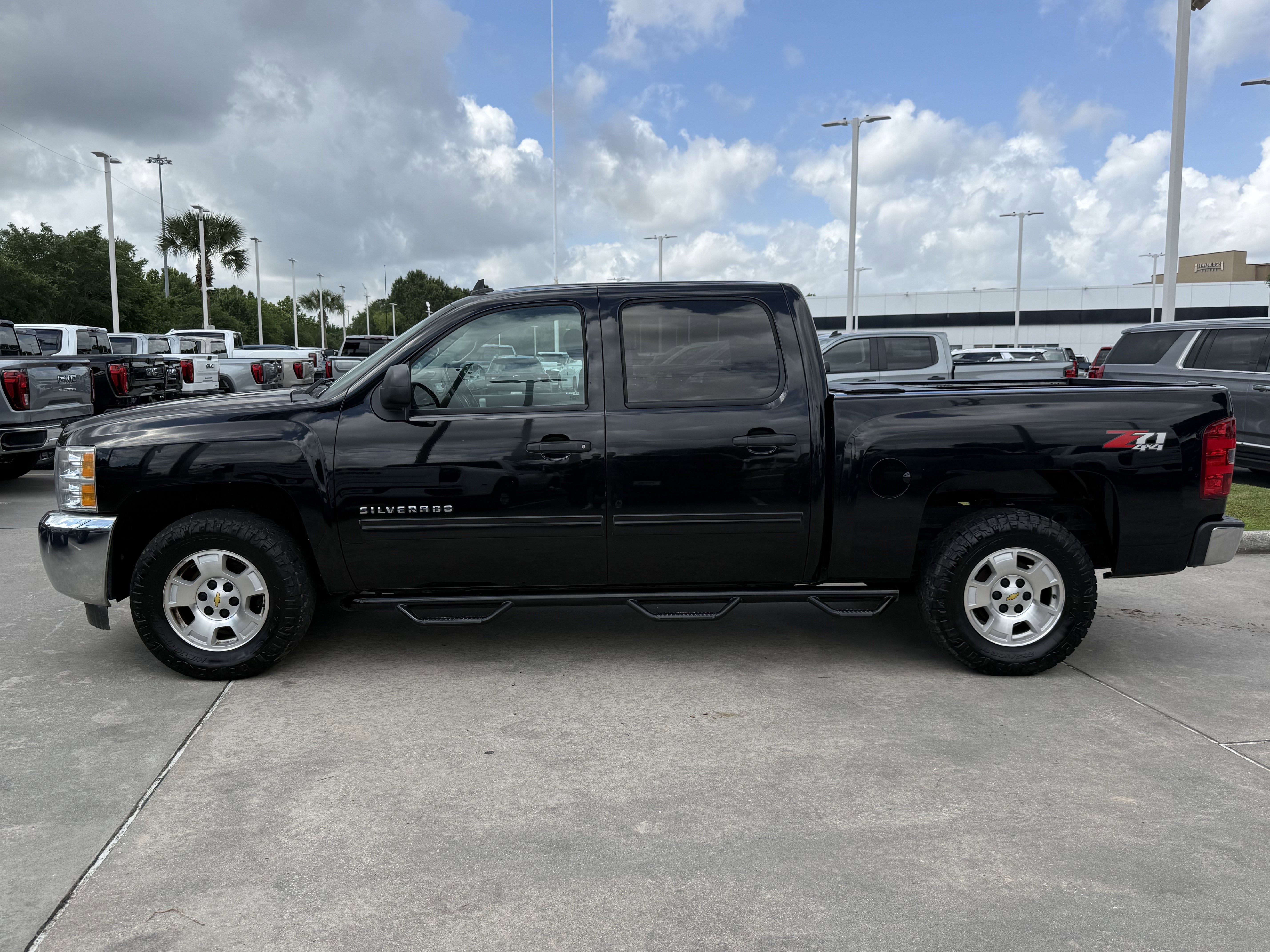 Used 2013 Chevrolet Silverado 1500 LT w/ All-Star Edition AWD/4WD image 8
