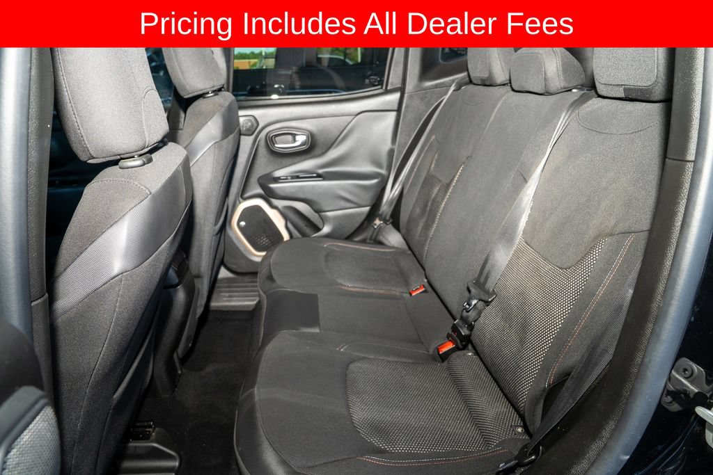 Used 2016 Jeep Renegade 75th Anniversary FWD image 7