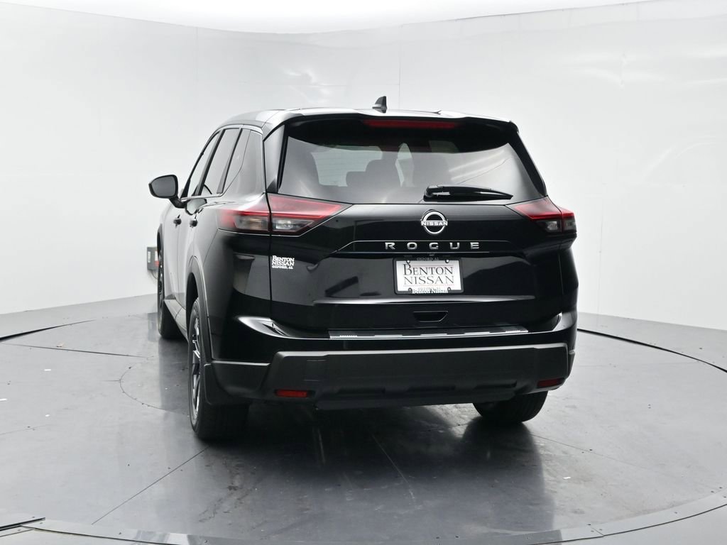 New 2026 Nissan Rogue SV FWD image 19