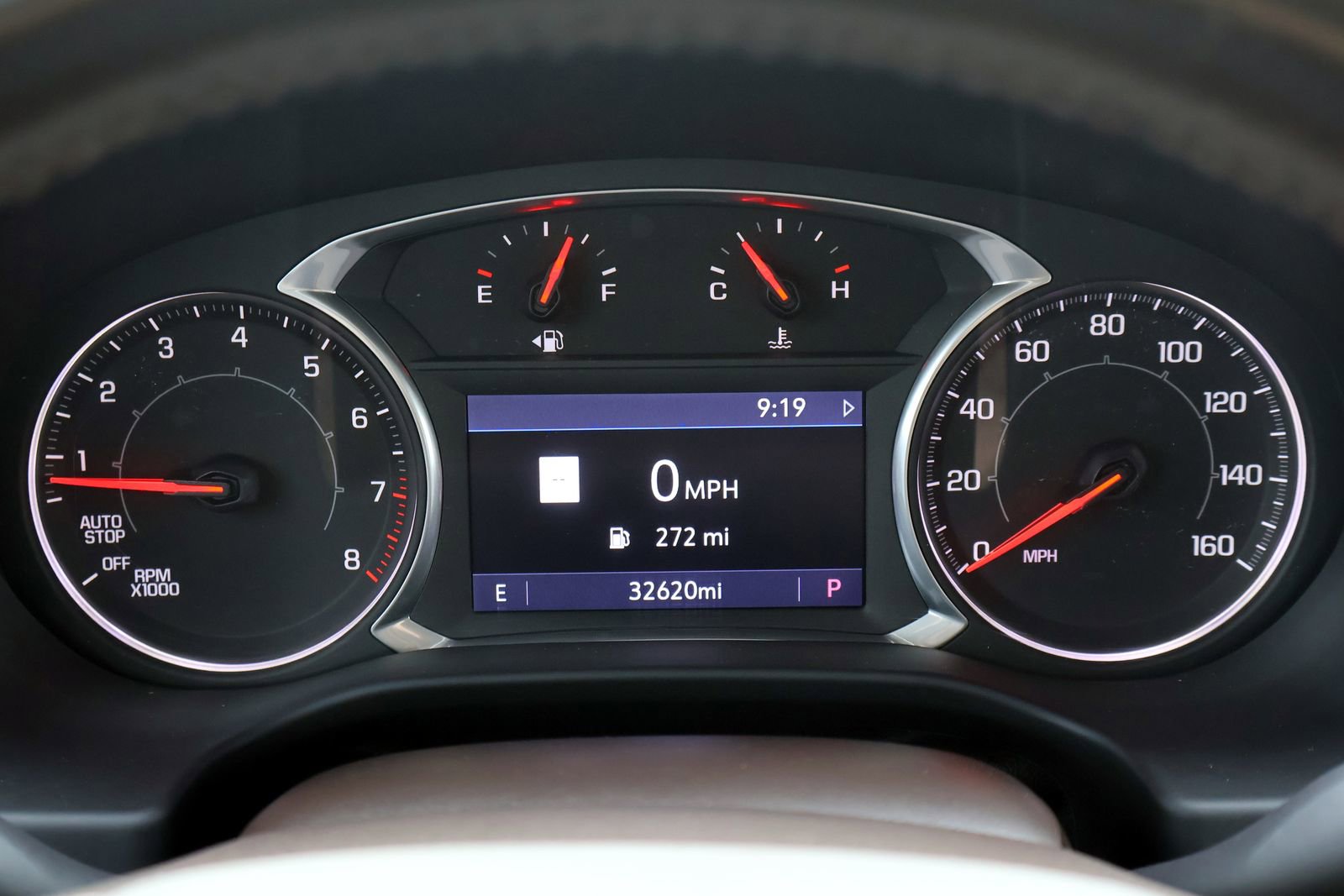 Used 2020 GMC Acadia SLT FWD image 26