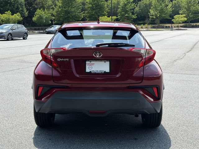 Used 2018 Toyota C-HR XLE FWD image 8