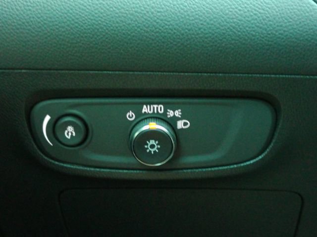 Used 2026 Buick Encore GX Sport Touring w/ Comfort Package image 33