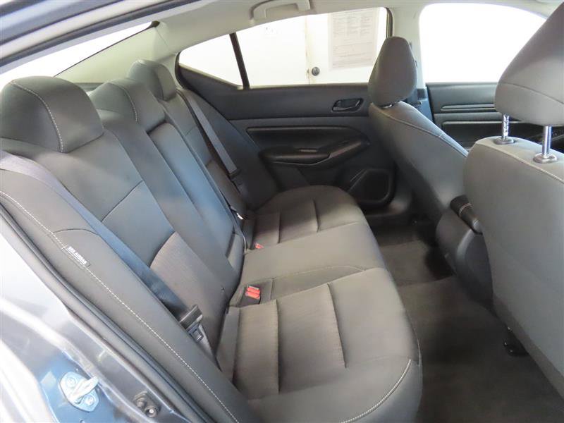 Used 2024 Nissan Altima 2.5 S FWD image 25