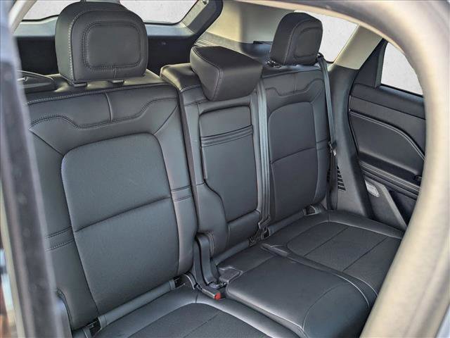 Used 2025 Lincoln Corsair AWD w/ Equipment Group 101A image 20