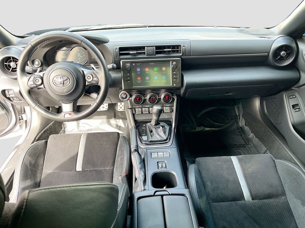 Used 2025 Toyota GR86 Premium w/ ALL Weather Mat Package (TMS) image 21