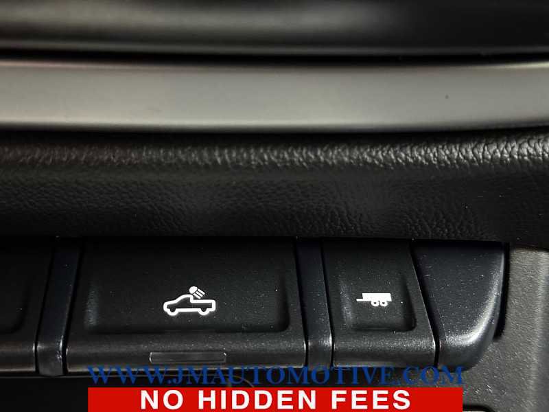 Used 2022 Chevrolet Colorado LT w/ Redline Special Edition image 35