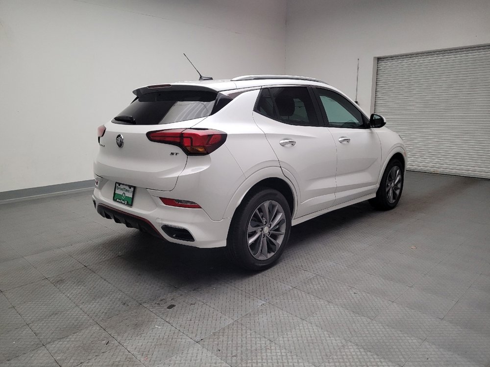 Used 2023 Buick Encore GX Select w/ Sport Touring Package image 9