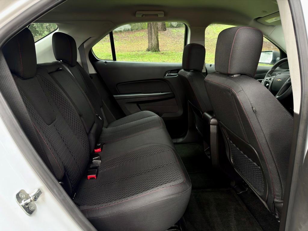 Used 2015 Chevrolet Equinox LS image 29